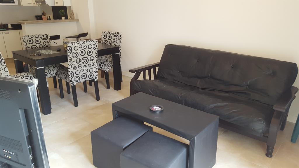 Apartamento Leguizamon Apartment ซัลตา ภายนอก รูปภาพ