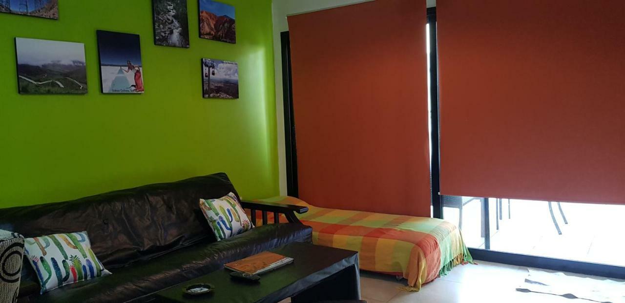 Apartamento Leguizamon Apartment ซัลตา ภายนอก รูปภาพ